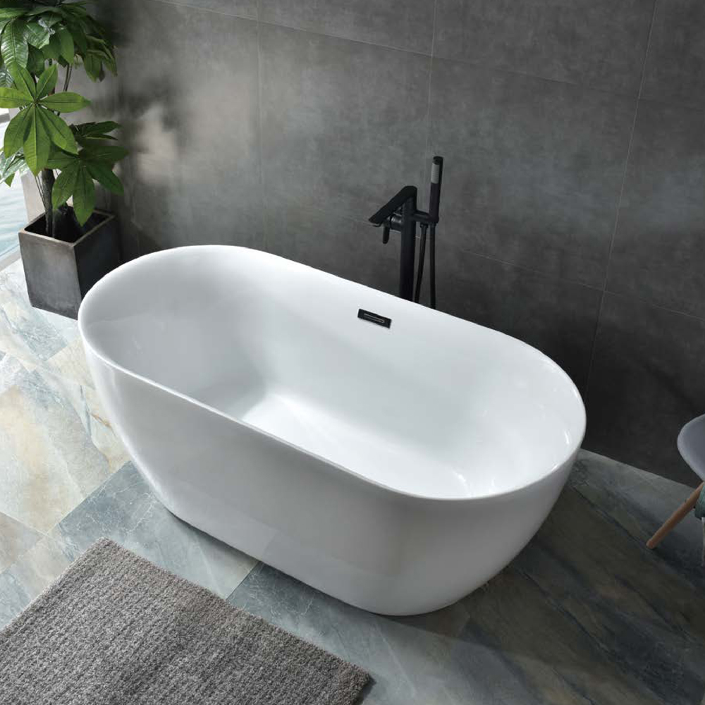 Free standing bathtub 812