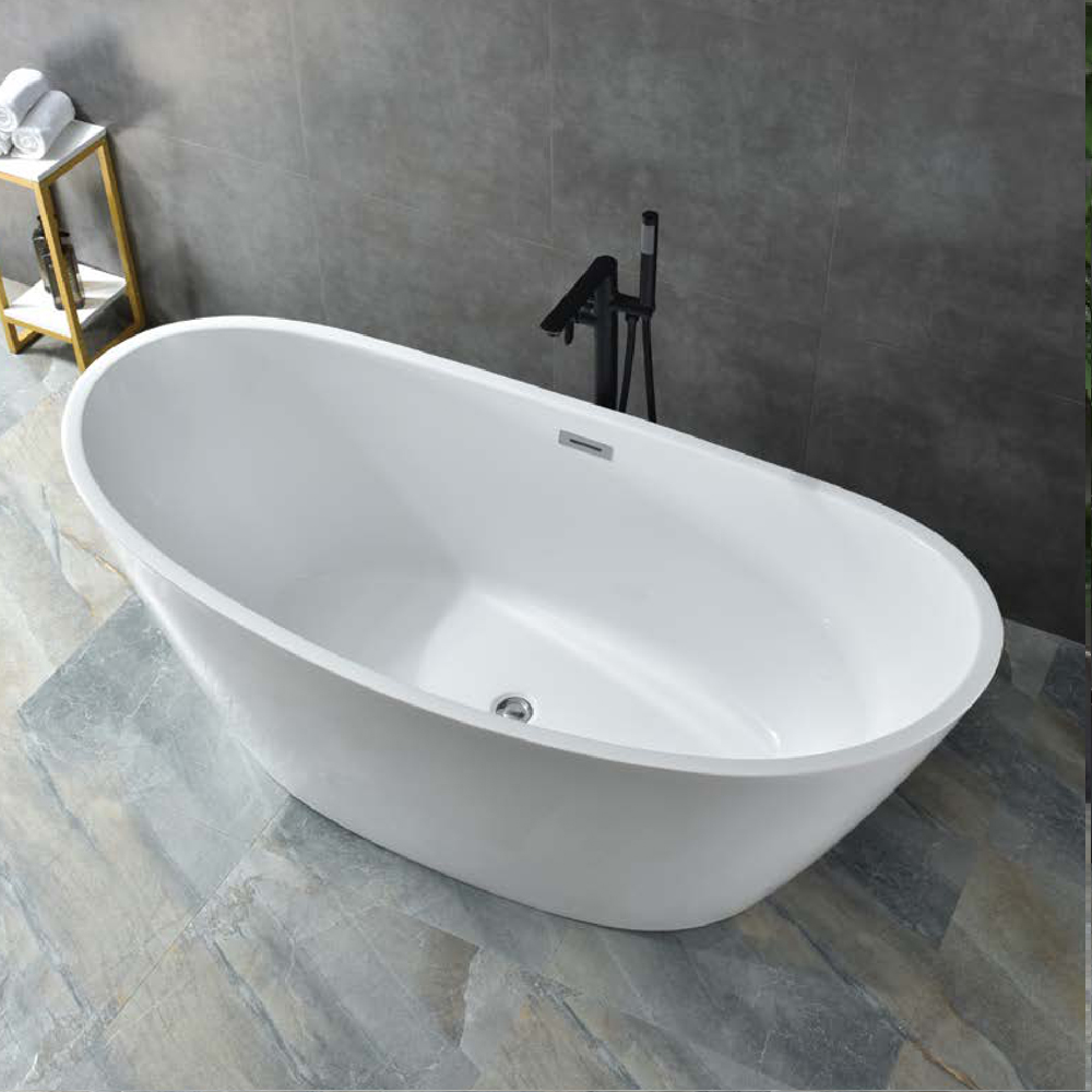 Free standing bathtub 6015