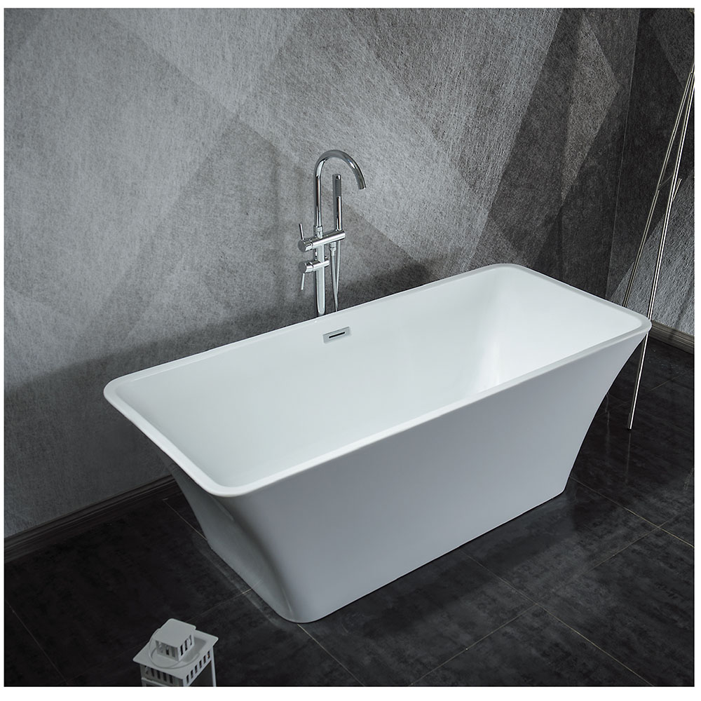 Free standing bathtub 9011