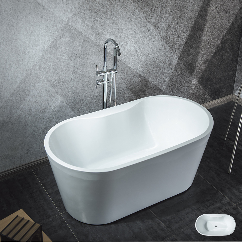 Free standing bathtub 9034