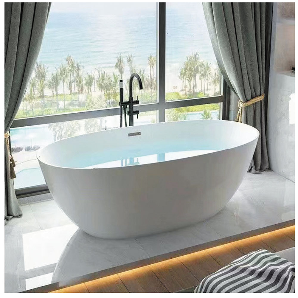 Free standing bathtub 9092