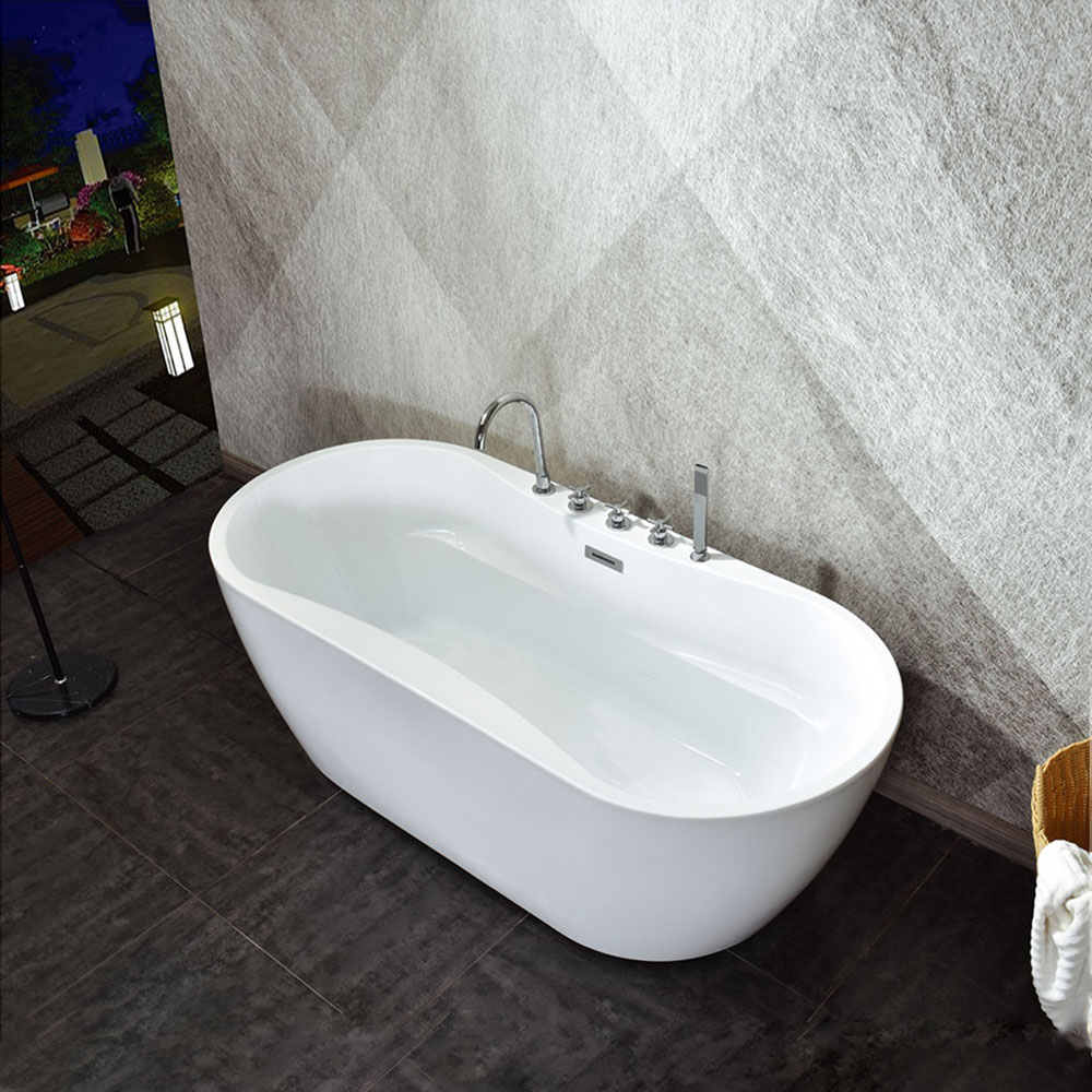 Free standing bathtub 9056