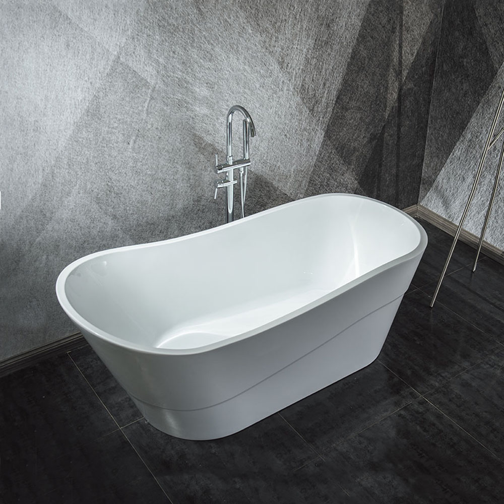 Free standing bathtub 9053