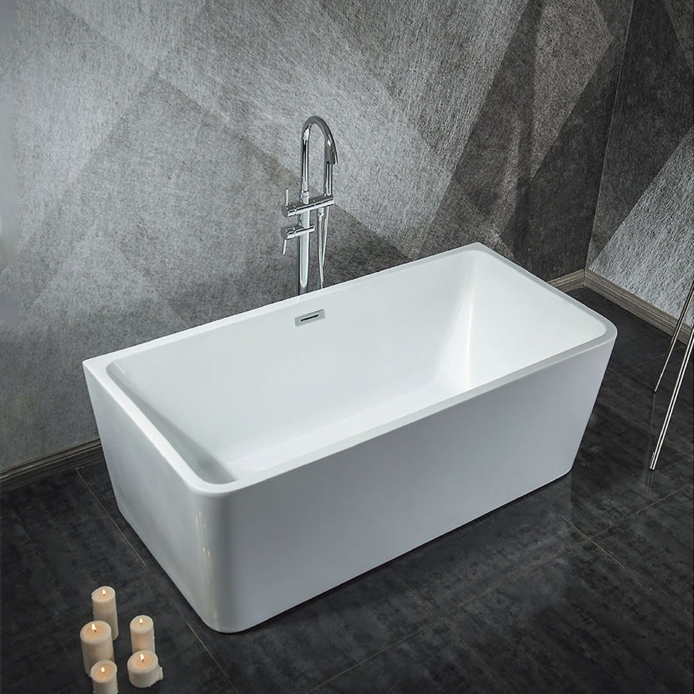 Free standing bathtub 9022