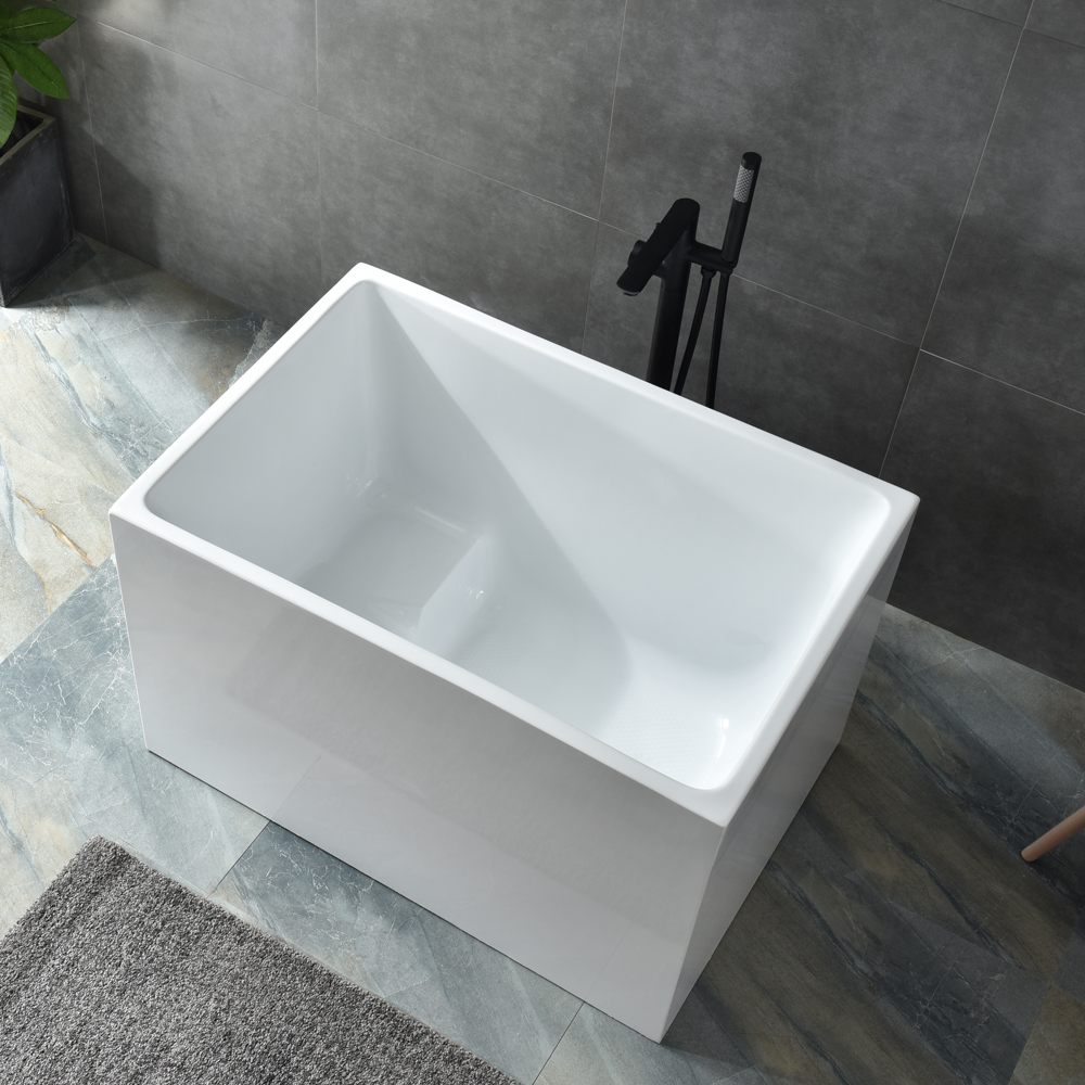 Free standing bathtub 9033A